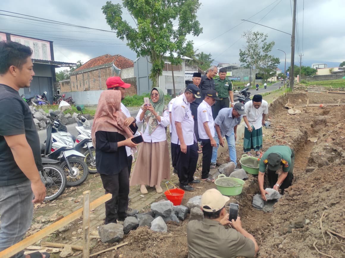 Gambar Berita